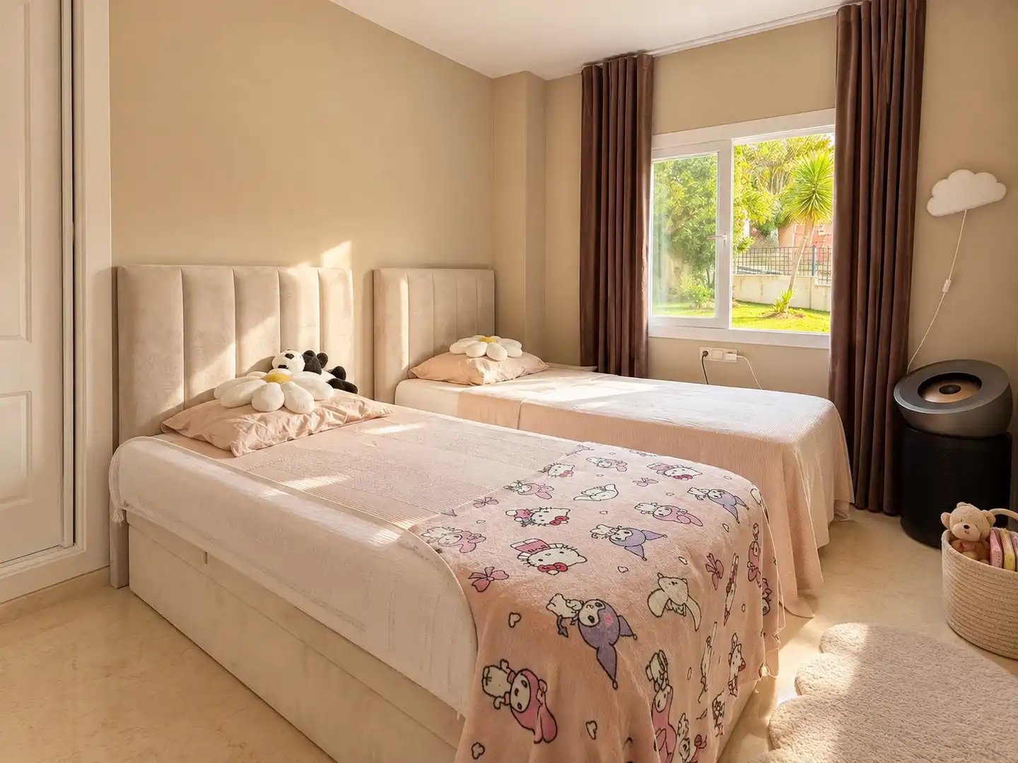 Bedroom of Flat for sale in Elviria - Cabopino
