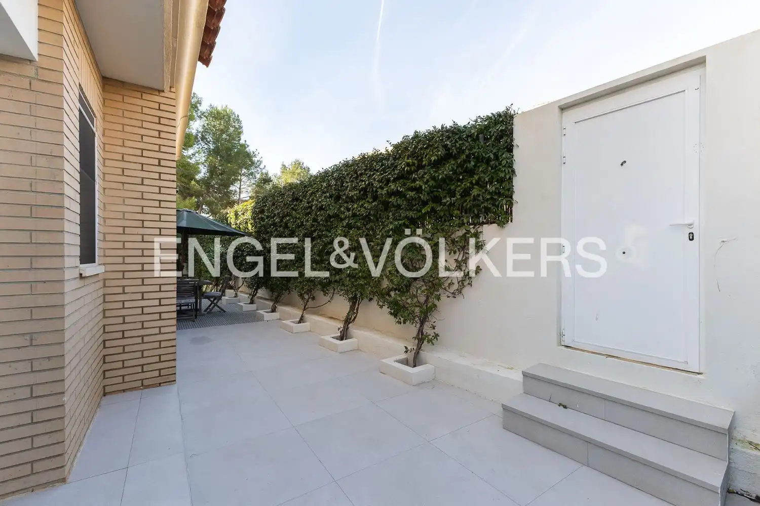 Terrace of Houses for sale in Chiva  with Air Conditioner, Heating and Private garden