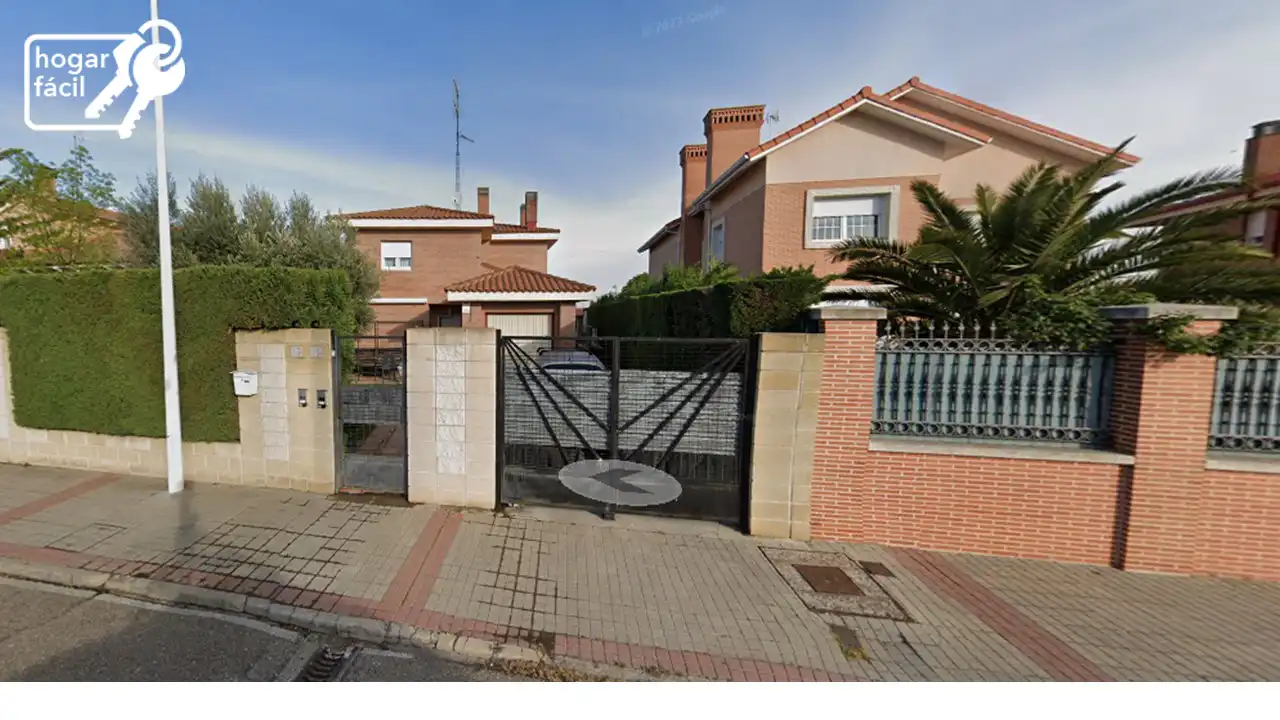 Exterior view of Houses for sale in Boecillo  with Private garden and Terrace