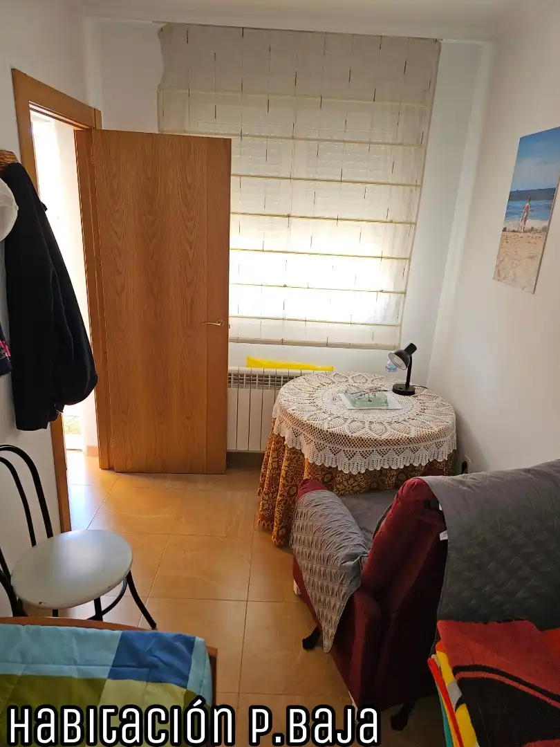 Habitación de Casa adosada en venta en El Ballestero, Albacete