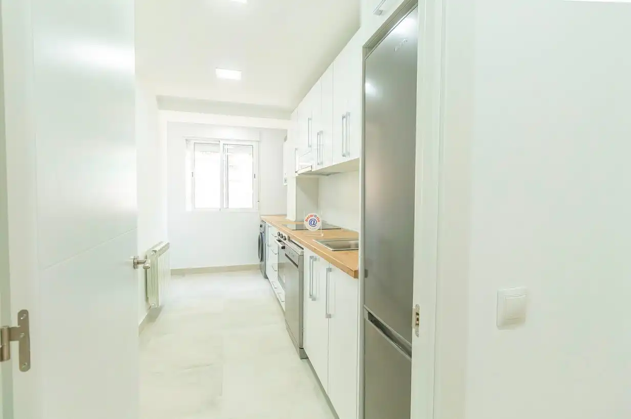 Küche von Wohnung zum Verkauf in Madrid mit Klimaanlage, Heizung und Terrasse