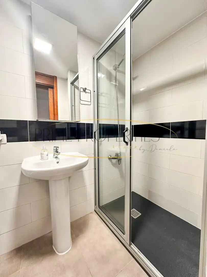 Bathroom of Attic for rent in Las Palmas de Gran Canaria  with Furnished