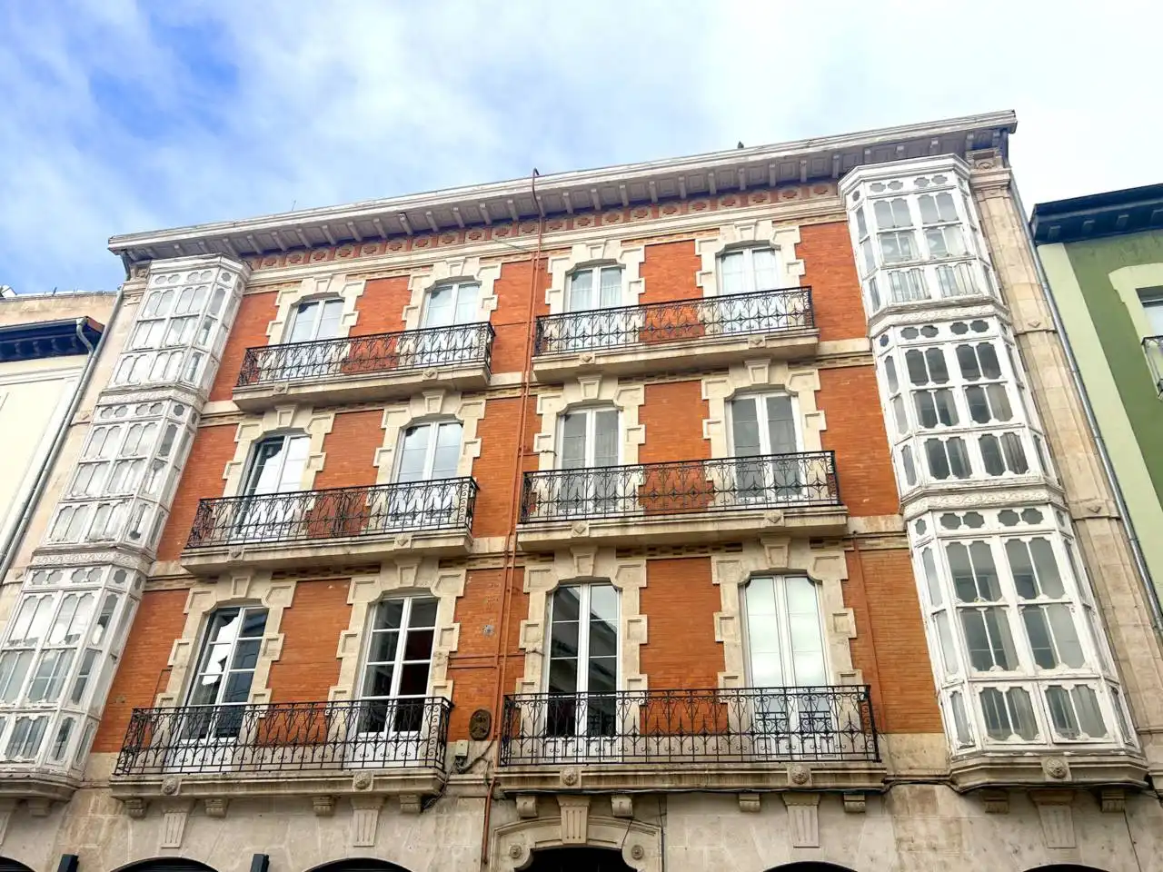 Vista exterior de Pis en venda en Casco Antiguo