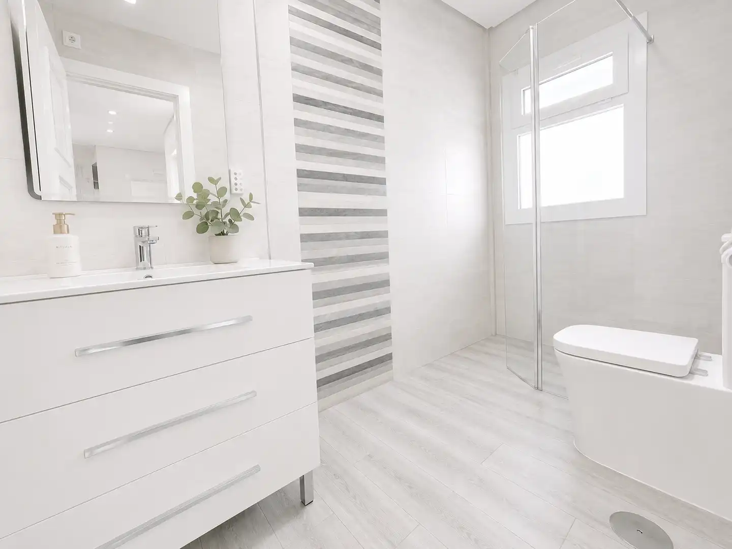 Bathroom of Houses for sale in Torre-Pacheco