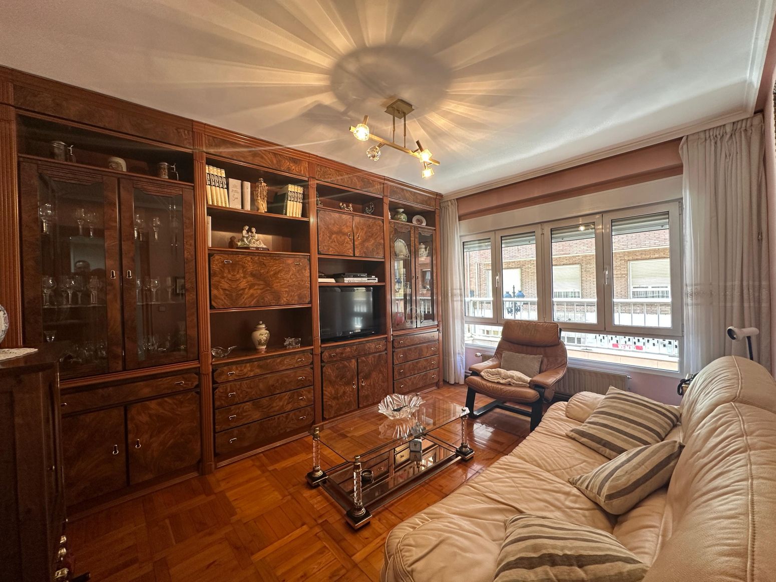 Living room of Flat for sale in Oviedo   with Heating and Storage room