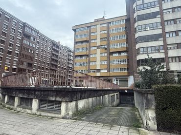 Parcheggio in vendita a Avilés - Doctor Marañón