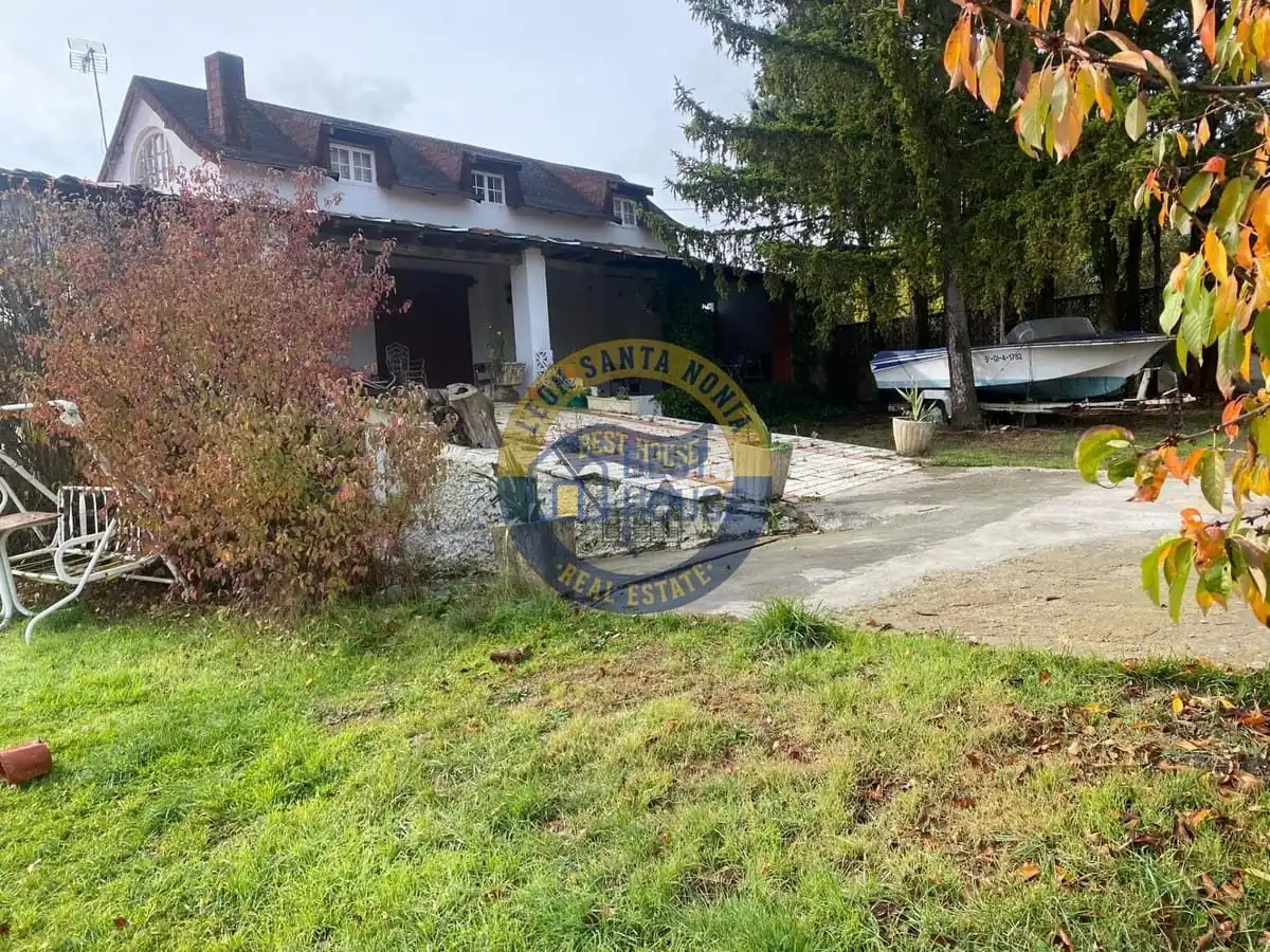 Casa o chalet en venta en Garrafe de Torío con Calefacción, Jardín privado y Parquet