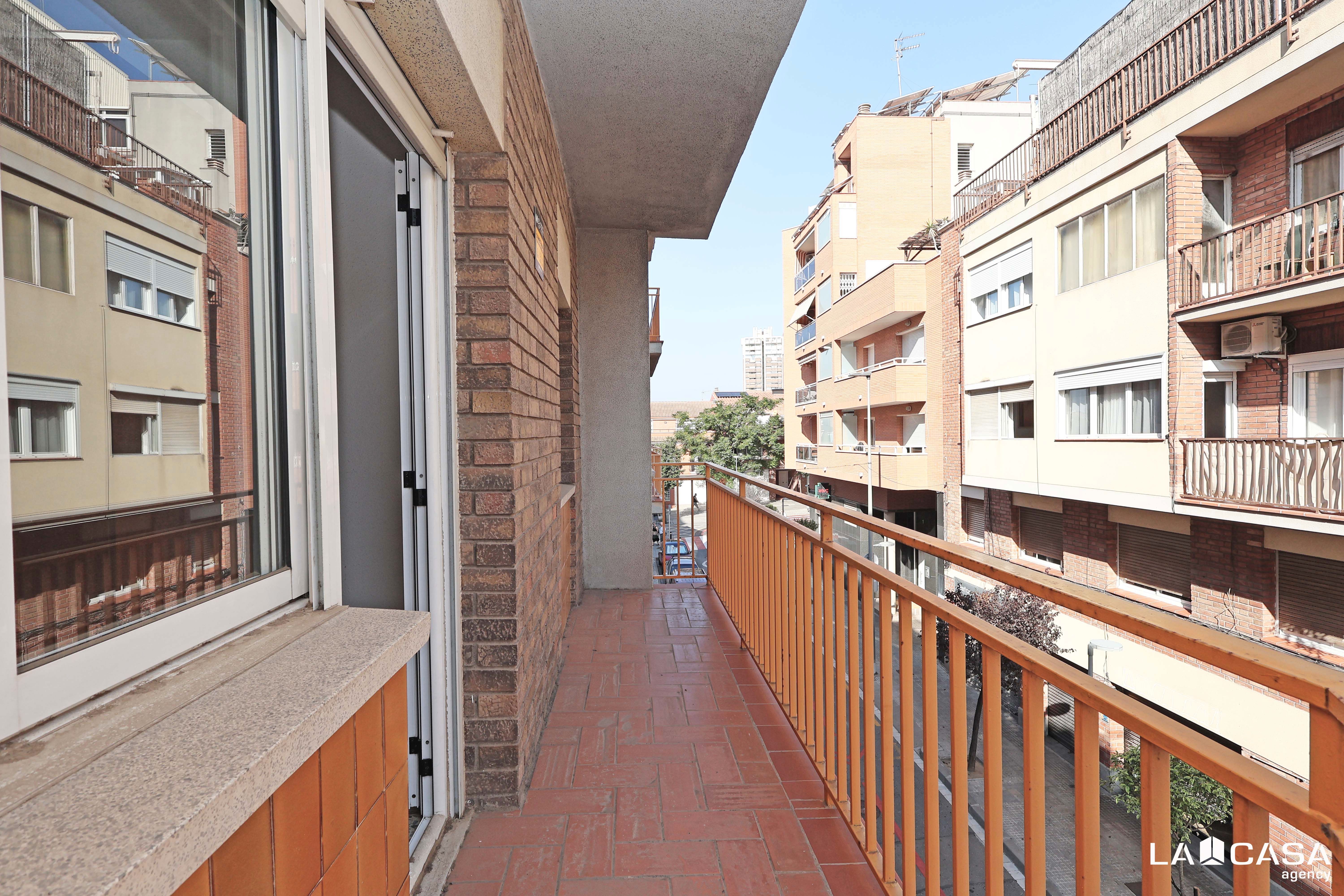 Balcony of Flat for sale in Esplugues de Llobregat  with Terrace and Balcony