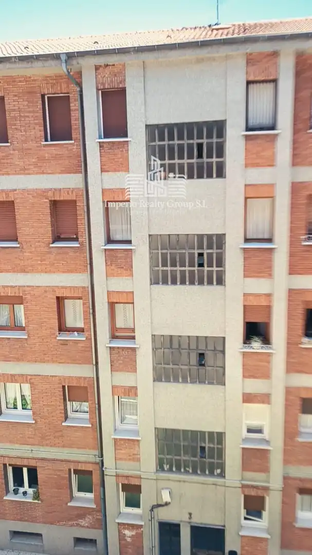 Piso de alquiler en N/A, Sama