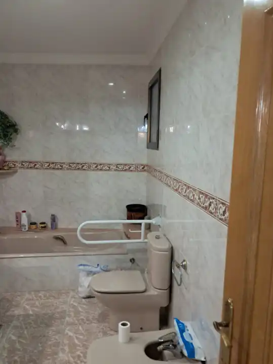 Baño de Casa o chalet en venta en Alcàsser con Aire acondicionado, Terraza y Balcón