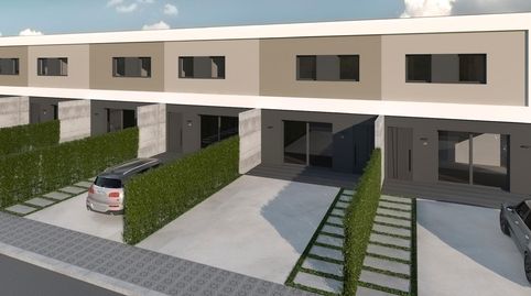 Foto 2 von Einfamilien-Reihenhaus zum Verkauf in Carrer del Mont, Navata, Girona