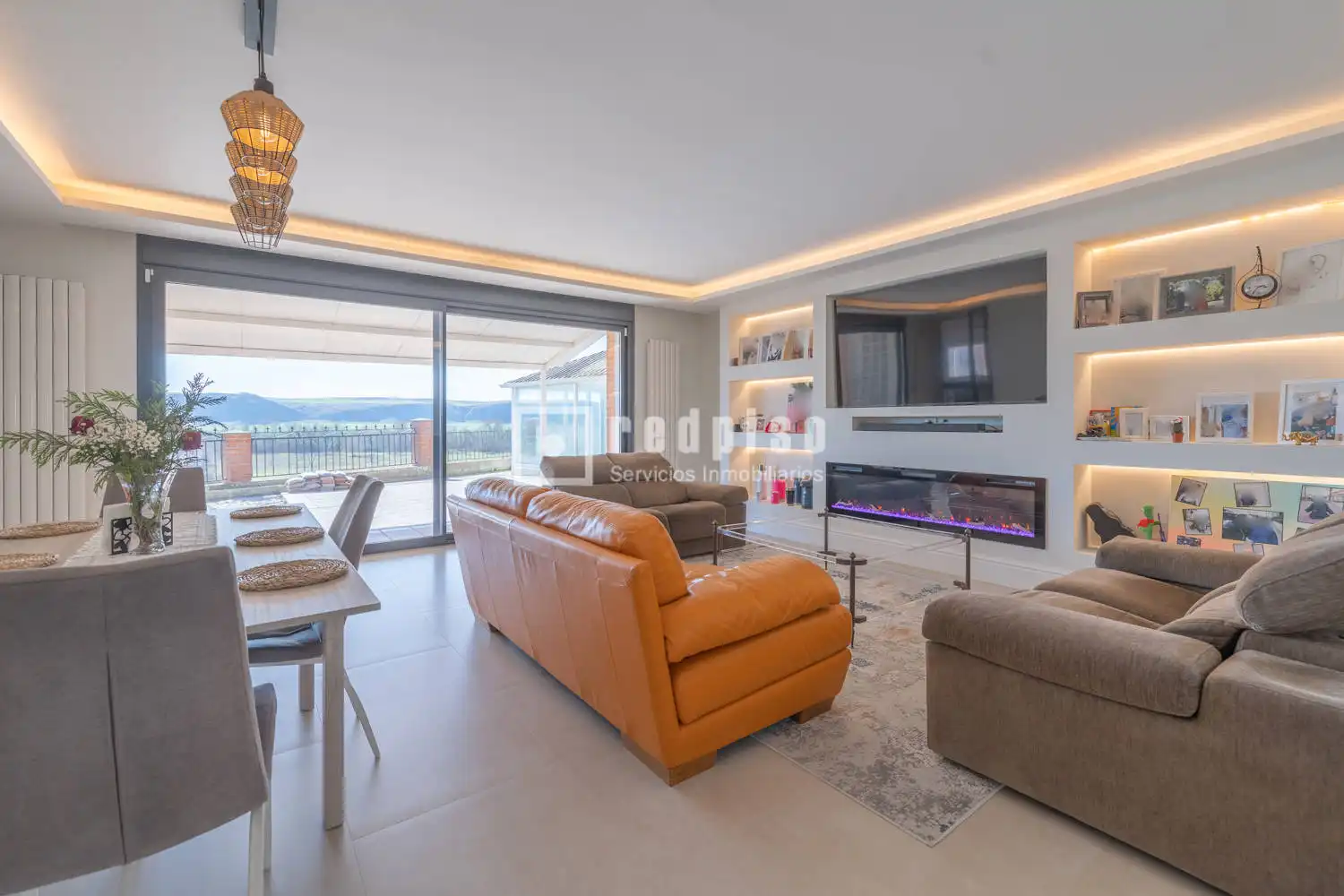 Sala de estar de Casa o chalet en venta en Villamanrique de Tajo con Aire acondicionado, Calefacción y Terraza