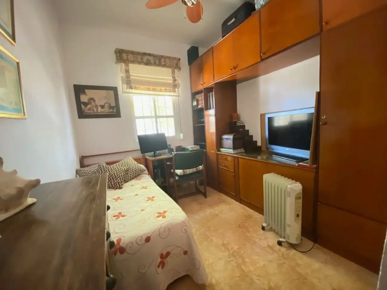 Habitación de Casa o chalet en venta en Aljaraque con Aire acondicionado, Jardín privado y Trastero