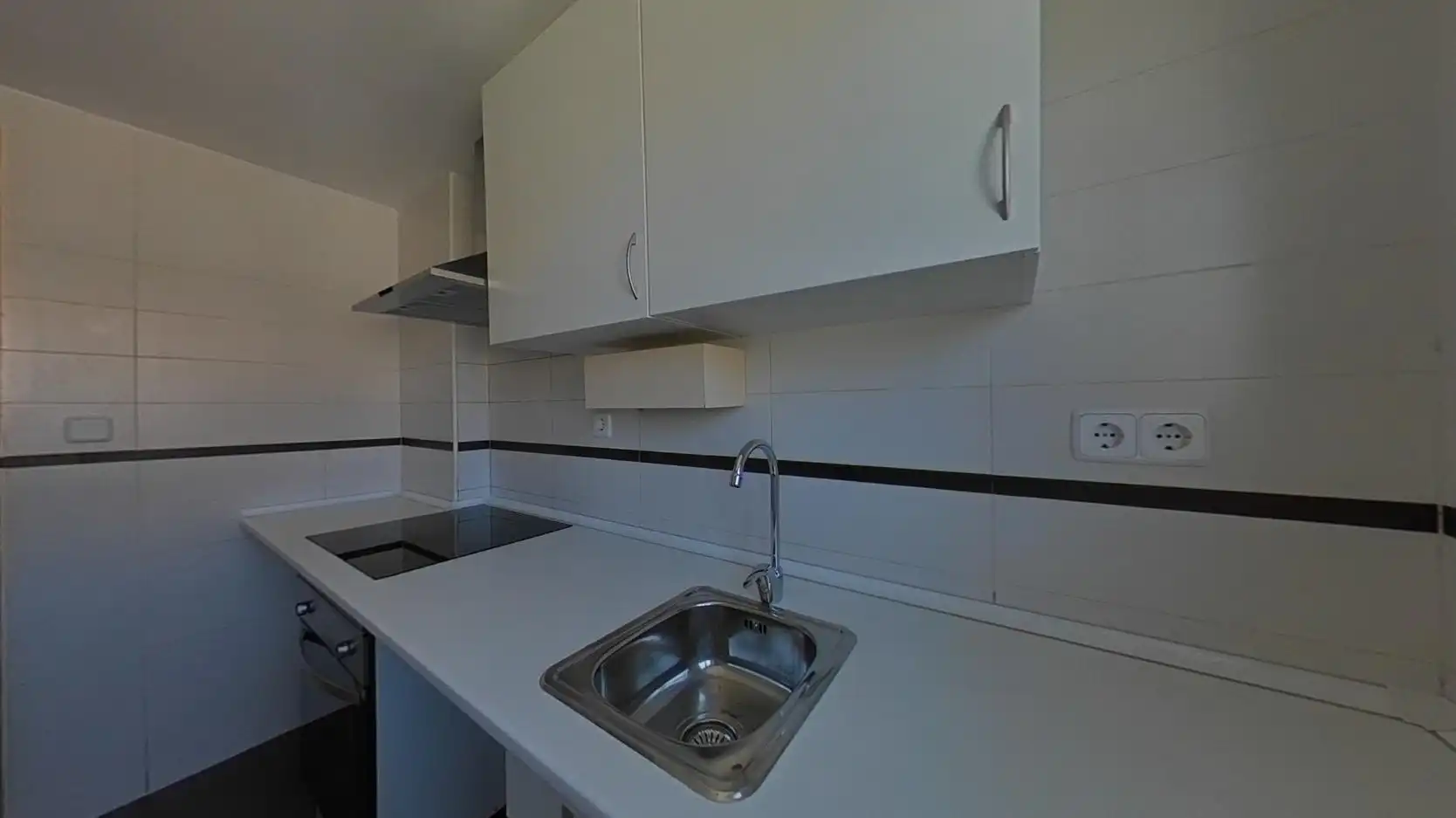 Cocina de Piso en venta en Zaragoza con Calefacción, Parquet y Horno