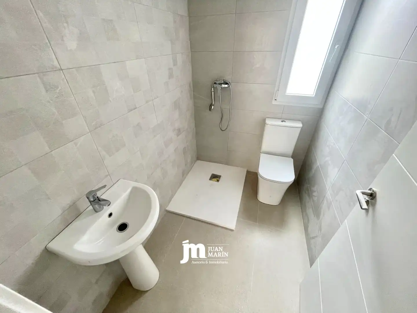 Baño de Piso en venta en Cieza con Trastero
