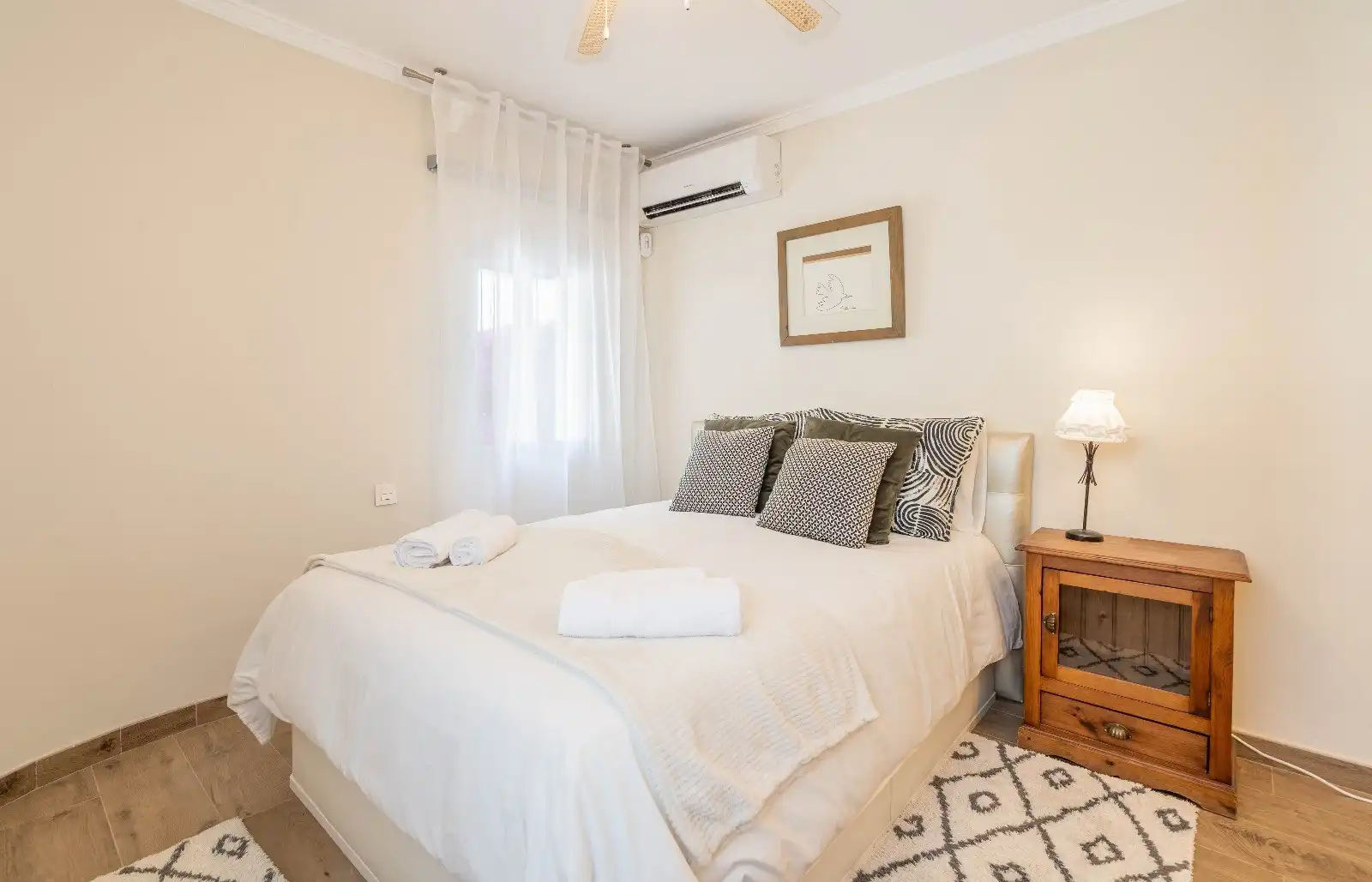 Detached homes for rent in Aloha