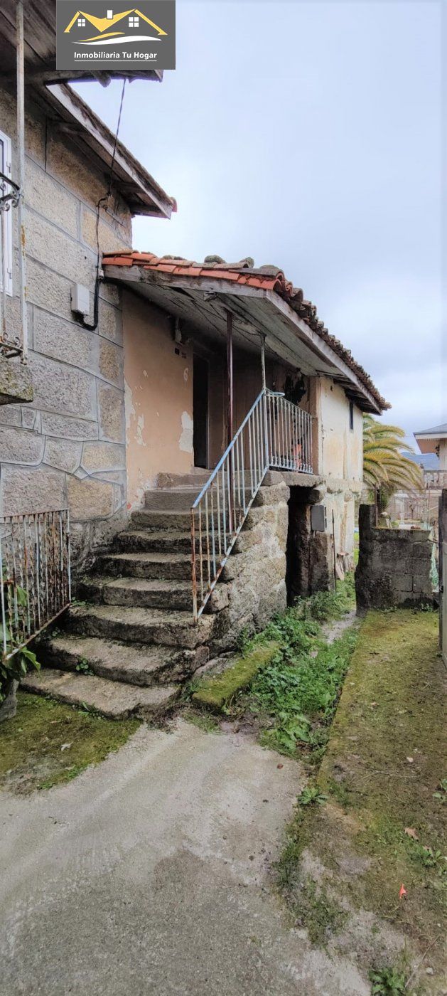 Vista exterior de Casa o chalet en venta en Esgos