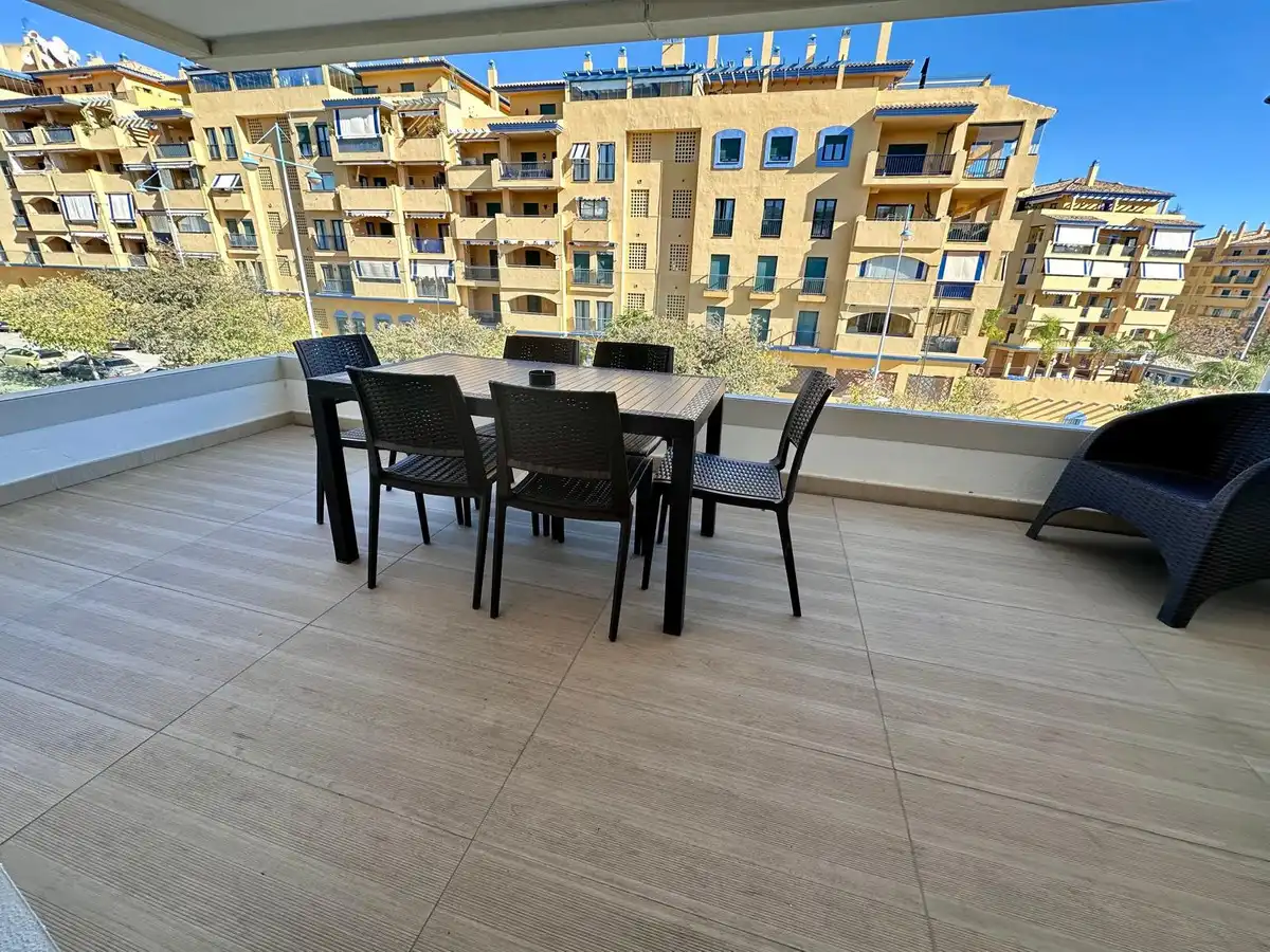 Flat with pool for sale in Marbella - Marbella,San Pedro de Alcantara,Avenida de Barcelona, imagen 2