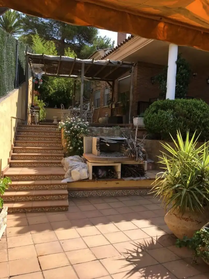 Terrassa de Casa o xalet en venda en Onda amb Terrassa, Traster i Balcó