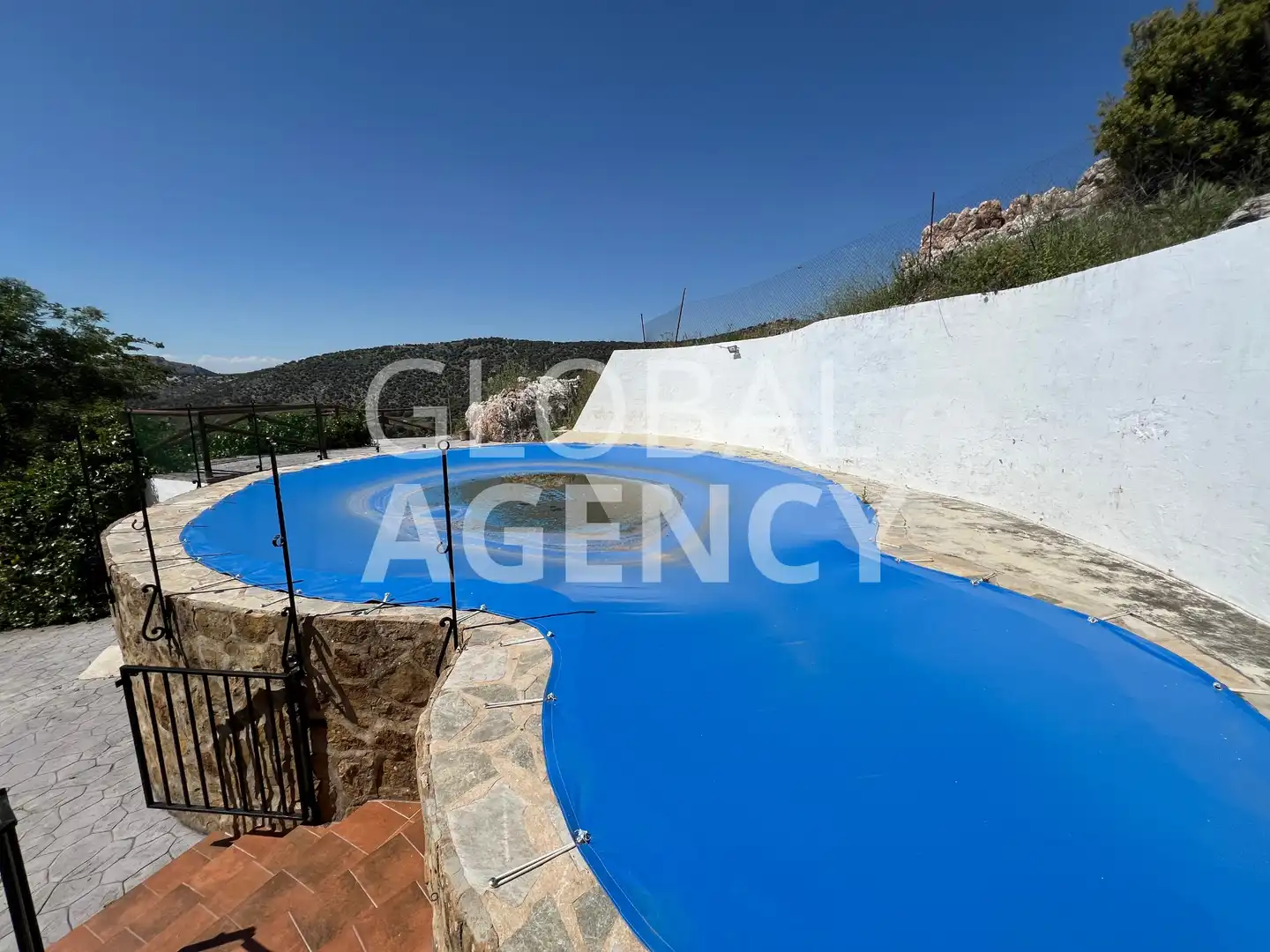 Piscina de Terreny en venda en Jaén