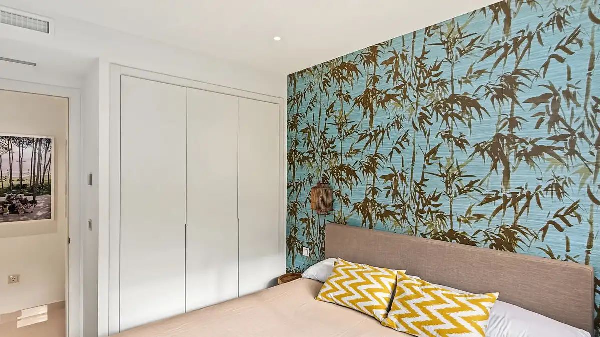 Schlafzimmer von Wohnungen zum Verkauf in Estepona mit Klimaanlage, Terrasse und Abstellraum