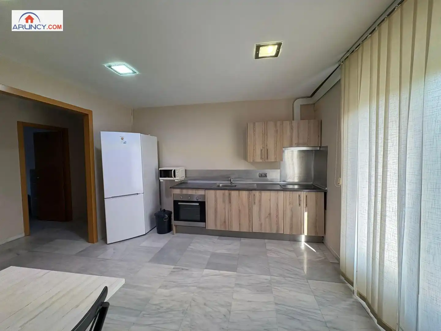 Kitchen of Flat for sale in Sevilla  with Air Conditioner, Terrace and Storage room
