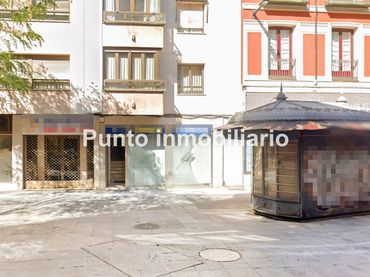 Local comercial en venta en Calle Santa María