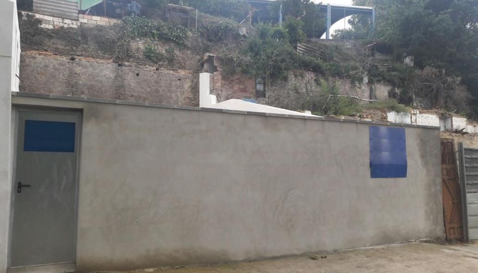 Foto 1 de Casa adosada en venda a C/ Gaspar García Laviana, La Felguera, Asturias