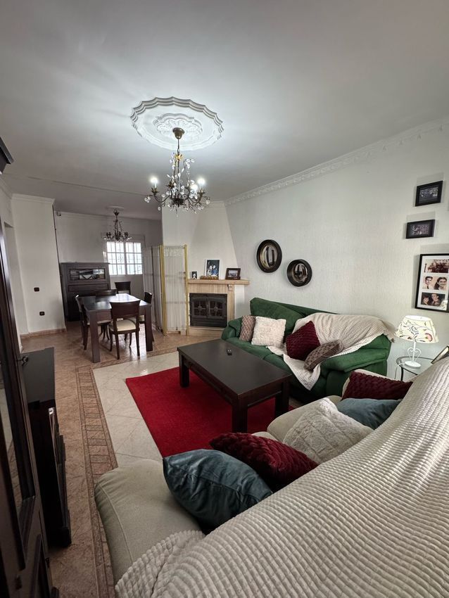 Living room of Single-family semi-detached for sale in Chiclana de la Frontera  with Air Conditioner and Storage room