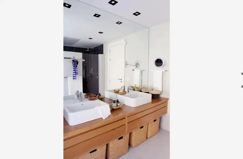 Badezimmer von Erdgeschoss zur Miete in Marbella mit Klimaanlage, Heizung und Terrasse