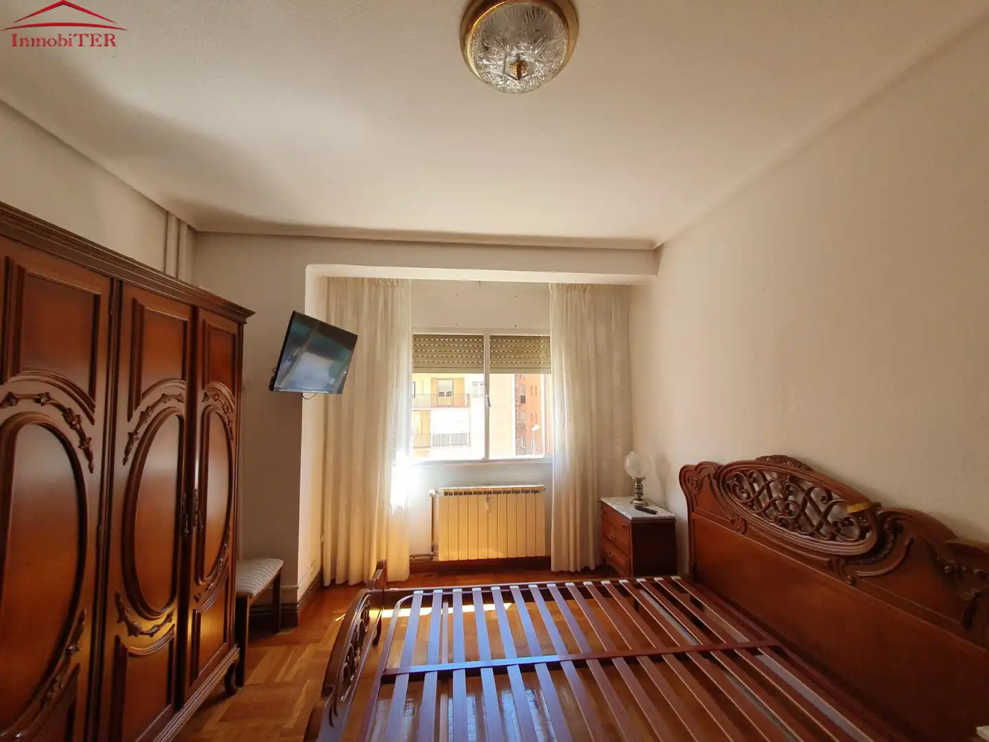 Habitación de Piso en venta en Teruel con Calefacción, Parquet y Trastero