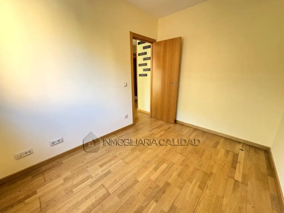 Pis amb ascensor en venda a Zona Sur - Barrio Cortes, imagen 18