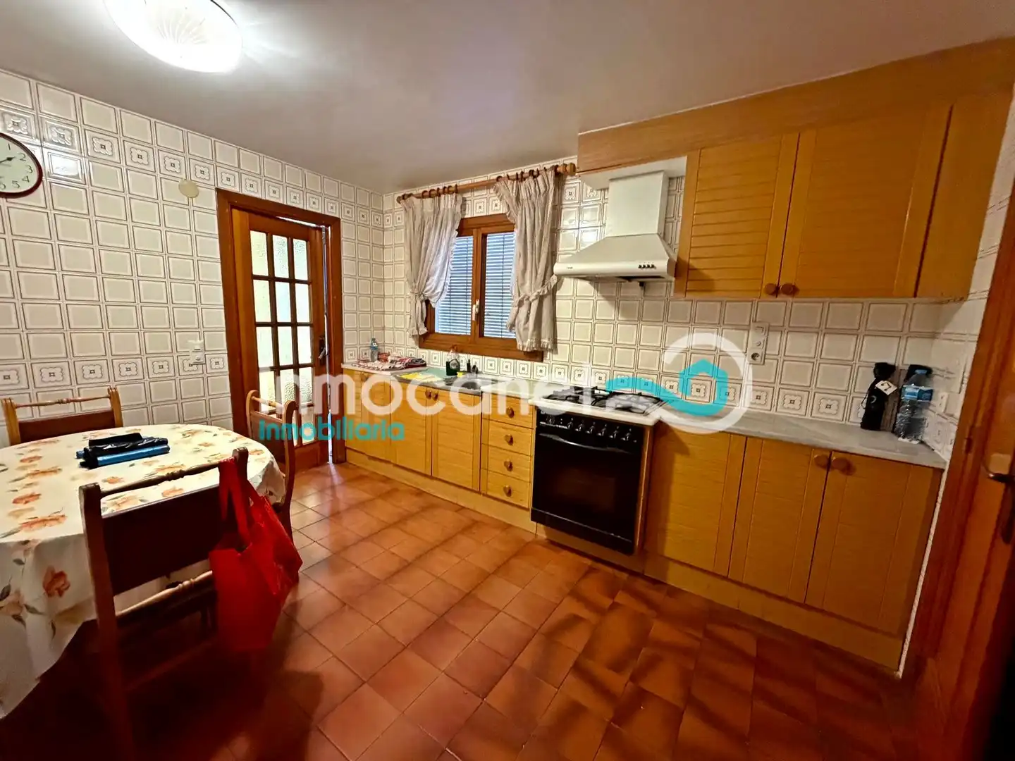 Cocina de Apartamento en venta en Oliva con Balcón