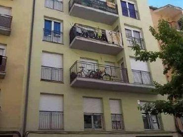 Aparcamiento en venta en C/ Torras i Bages