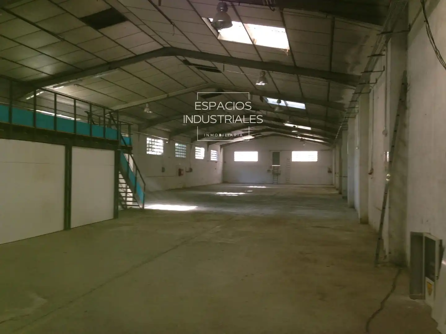Industrial building for sale in Zona industrial