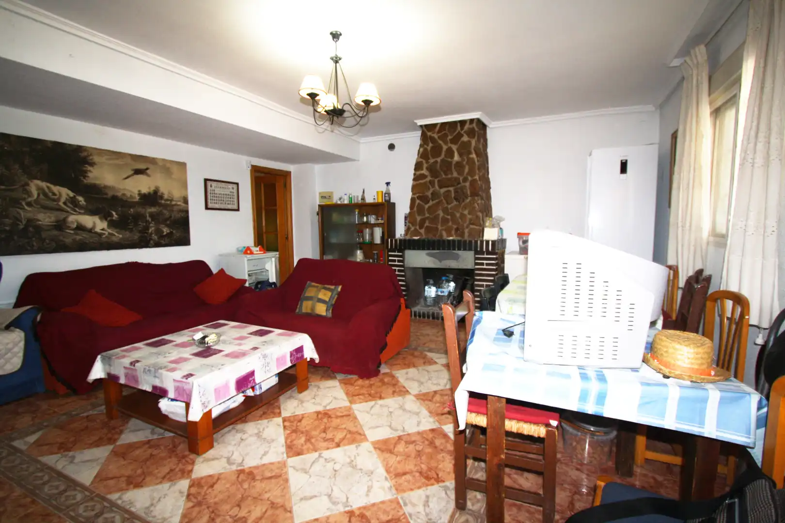 Sala d'estar de Casa o xalet en venda en Albacete amb Aire condicionat, Jardí privat i Terrassa