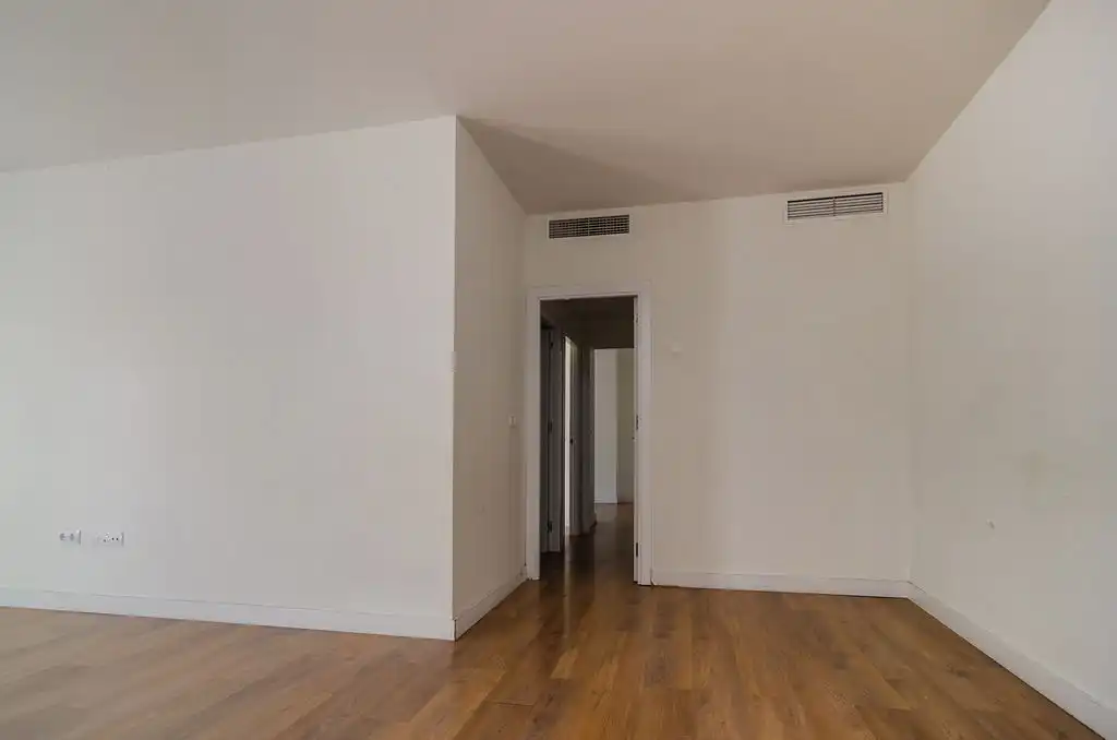 Piso en venta en C/ Dr Santiago Ramón y Cajal, Puertas del sur - Guadabajaque