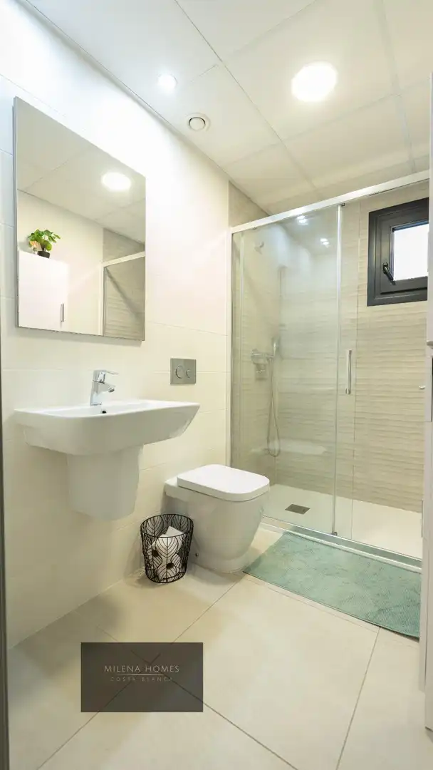 Apartamento con terraza en venta en Calle Calle Pablo Picasso, imagen 46