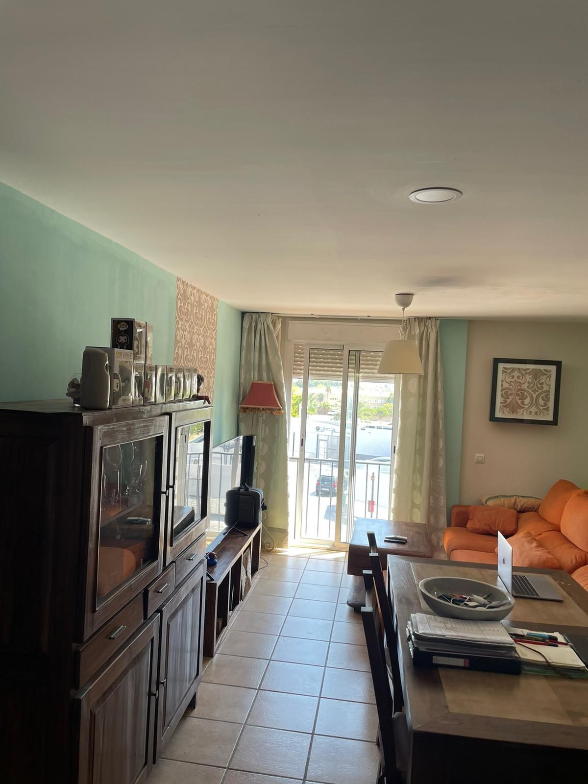 Sala d'estar de Dúplex en venda en Algeciras amb Terrassa