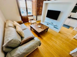 Living room of Flat to rent in León Capital   with Heating, Parquet flooring and Terrace