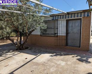 Vista exterior de Finca rústica en venda en Elda amb Jardí privat