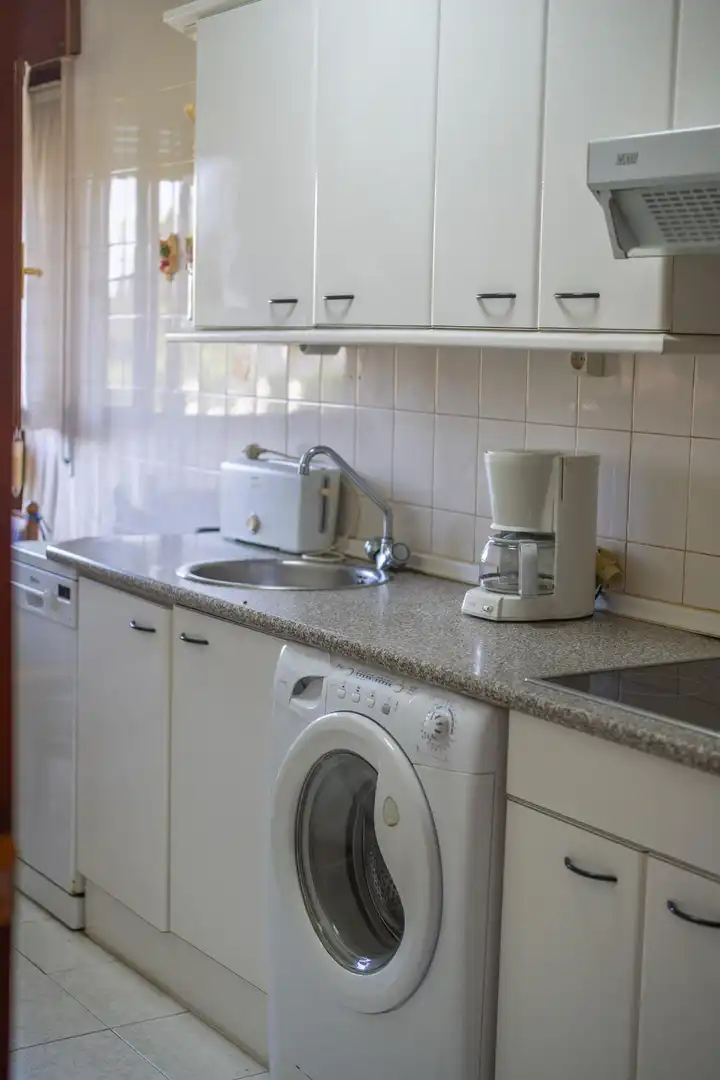 Cocina de Piso en venta en Noja con Calefacción, Jardín privado y Terraza