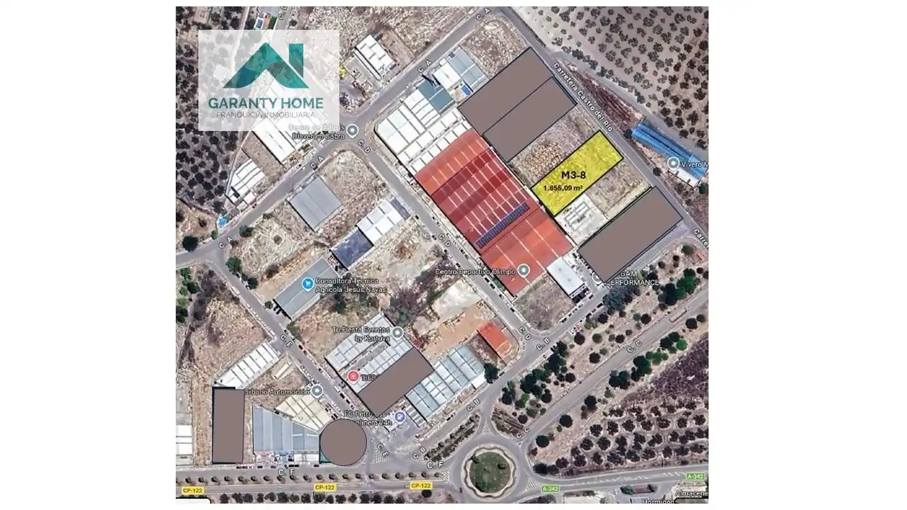 Terreno industrial en venta en Cabra