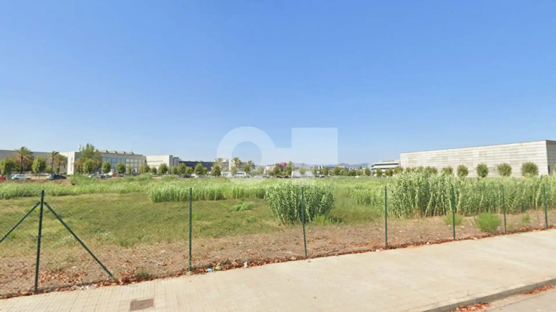 Terreno industrial en venta en Avenida Avinguda del Baix Llobregat, imagen 3