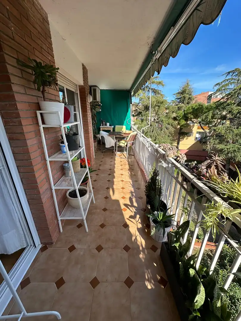 Piso con ascensor en venta en Castell - Poble Vell, imagen 6