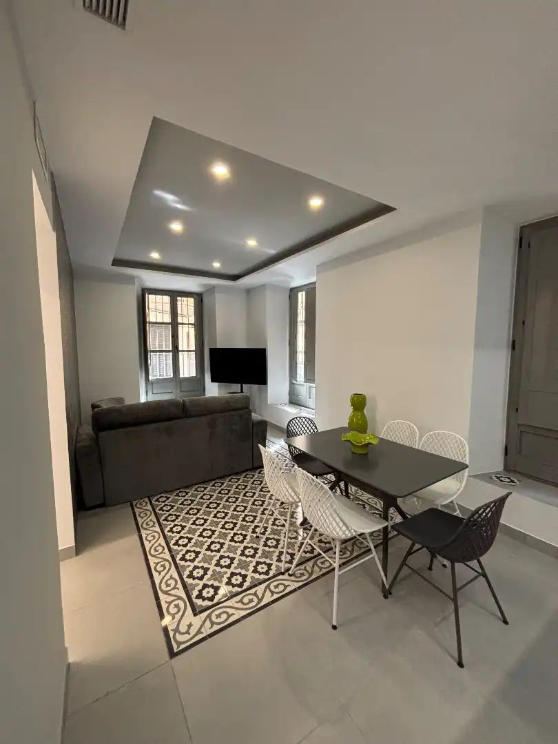Flat with lift to rent in Calle Horno de Haza, imagen 4