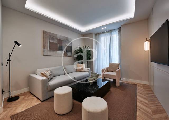 Piso en Venta en C. de Tetuán en Sol