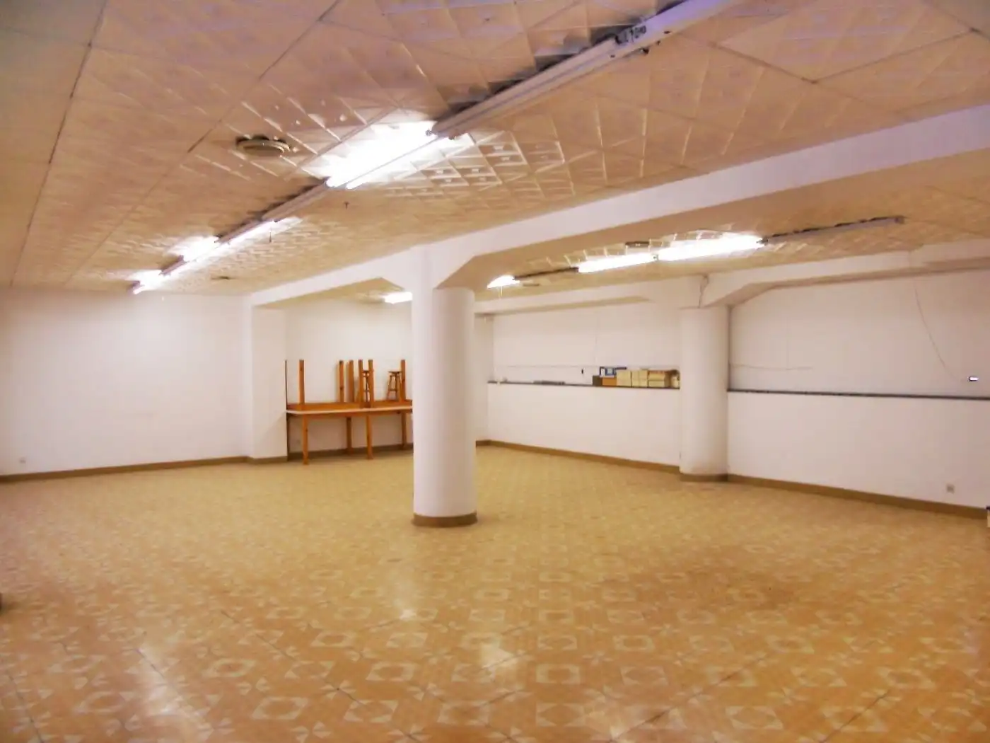 Nave industrial en venta en Barri Antic, imagen 3