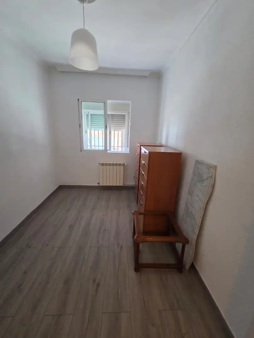 Habitación de Piso de alquiler en Madrid con Calefacción, Amueblado y Se aceptan mascotas