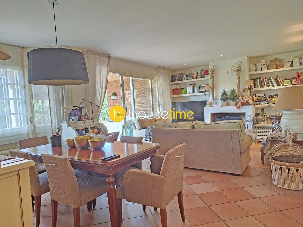 Sala de estar de Casa o chalet en venta en Sant Vicenç de Montalt